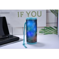 Lumière de couleur LED Haut parleur Bluetooth