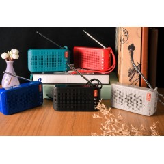 Haut-parleur solaire bluetooth portable avec lampe style ancien