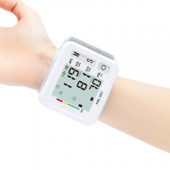 Tensiomètre électronique  intelligent entièrement automatique