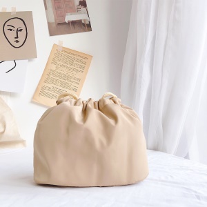 Sac à main pour  femme avec maille métallique