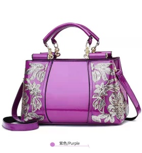 Sac à main pour  femme brodé avec paillettes