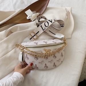 sac à bandoulière et hanche pour femme  semi-circulaire et imprimé avec  accessoires chaîne