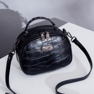 Sac à bandoulière  à motif  crocodile