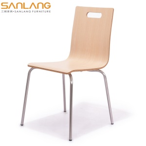 Chaise en bois support métallique à grande résistance