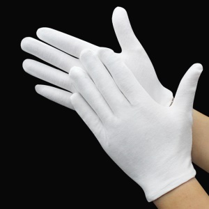 Gants en coton blanc, délicats et absorbant