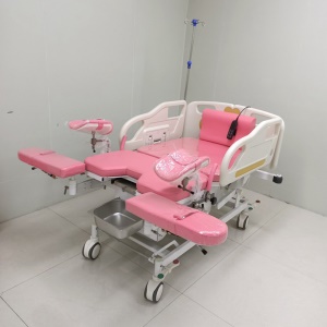 Lit d'hôpital électrique à 3 fonctions, lit gynécologique d'accouchement, lit d'opération