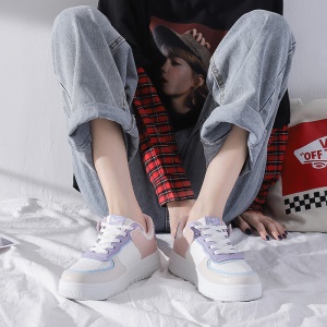Chaussures décontractées pour femmes avec semelle épaisse en cuir artificiel