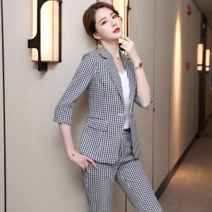 Costume deux pièces pour femme (blazer à manches moyennes + pantalon) motif à carreaux
