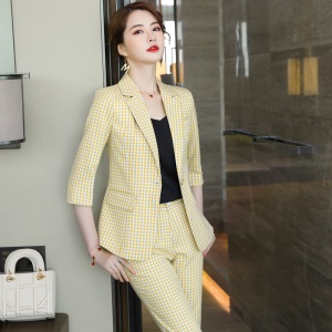 Costume deux pièces pour femme (blazer à manches moyennes + pantalon) motif à carreaux