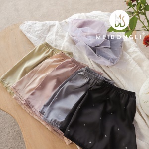 Femme short de pyjama en polyester léger et comfortable