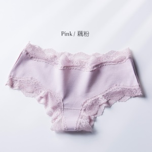 Culotte slip sexy et respirante  en coton avec dentelle