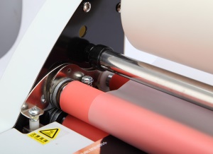Machine à plastifier Rongda  entièrement automatique   à froid et à chaud format A3