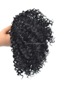 Perruque chignon frisé en fibre synthétique