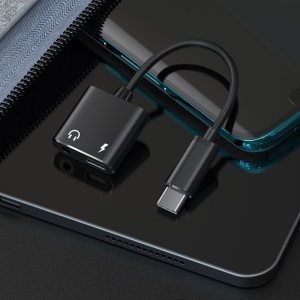 Adaptateur  Audio  3,5 mm- Type C 2 en 1  avec fonction de charge