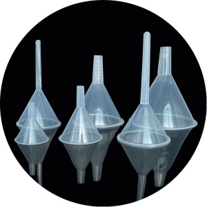 Entonnoir conique en plastique transparent