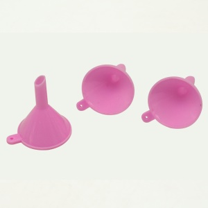 Mini entonnoir en plastique calibre 3cm