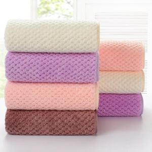 Serviette  tricotée en chaîne en velours
