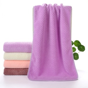 Serviette  tricotée en chaîne en velours