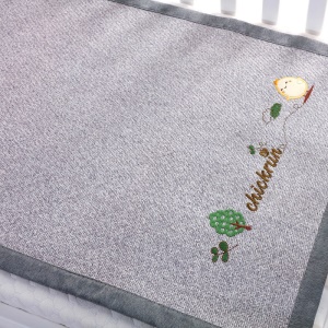 Tapis de couchage pour lit de bébé à double face 60 * 120cm