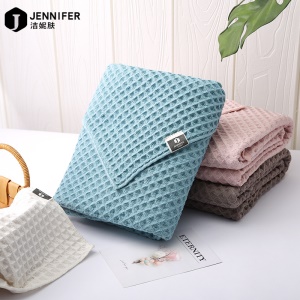 Serviette de bain douce et absorbante 70 * 140cm