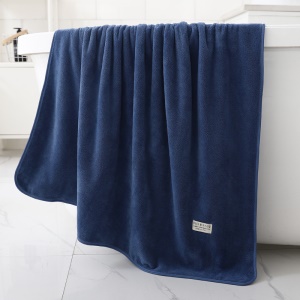 Serviette de bain haute densité en peluche de corail 70 * 140cm