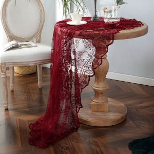 Nappe de table en dentelle noire