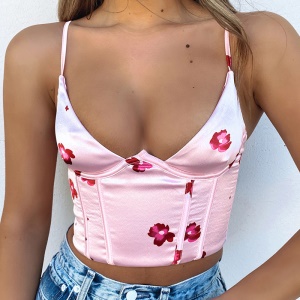 Femme camisole sexy
