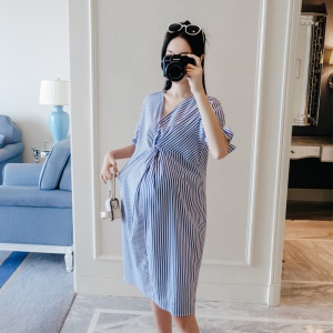 Robe de maternité mi-long à manches courtes
