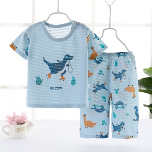 Ensemble de vêtements pour enfants