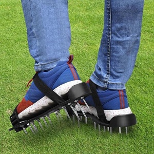 Chaussures à crampons pour Aération et entretien de la pelouse