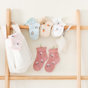 Chaussettes en coton maille pour bébé