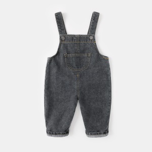 salopette en jean pour bébé