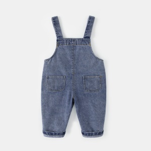 salopette en jean pour bébé