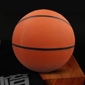 Ballon de basket en caoutchouc résistant à l'usure numéro 7