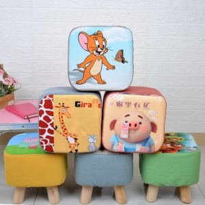 Tabouret en bois massif et tissu