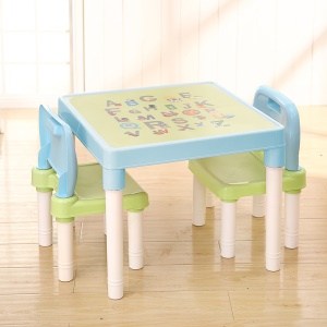 Table d'apprentissage en plastique pour enfants