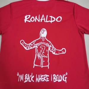 Maillot rouge Manchester United célèbre version fan CR7