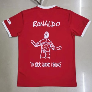 Maillot rouge Manchester United célèbre version fan CR7