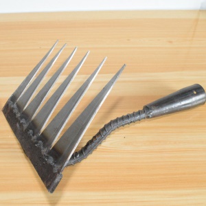 Houe à six dents ，outil de désherbage ，râteau renforcé à double soudure ，outil de jardinage agricole