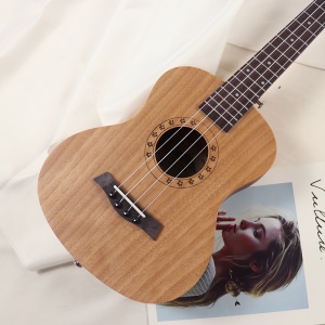 UT-H26  Yukulele  Petite guitare à quatres cordes