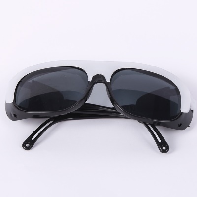 Lunettes de protection pour travaux de soudure