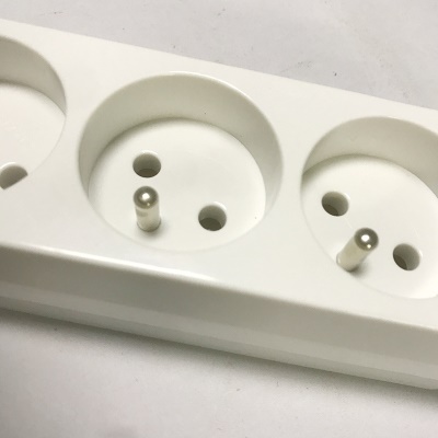 Carte enfichable standard européen avec interrupteur blanc 3 jacks