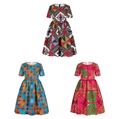 Robe pour enfants avec fermeture éclair à Impression numérique et manches courtes