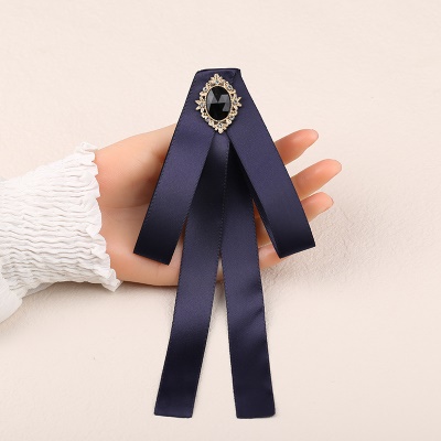 Noeud papillon d'affaires pour femmes