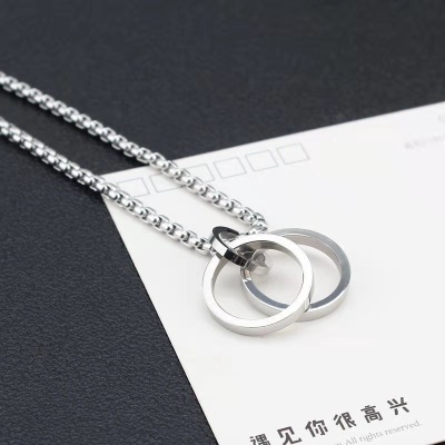 Collier pendentif en acier titane double anneau  chaine pour Hommes et femmes