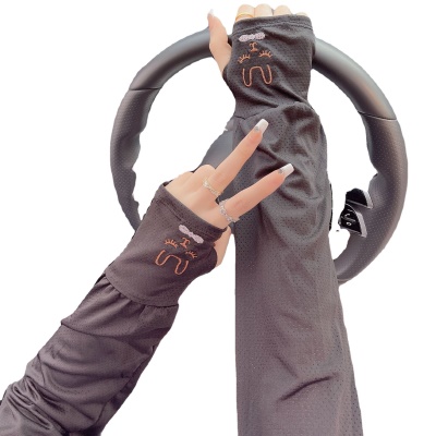 Manche longues pour protection solaire