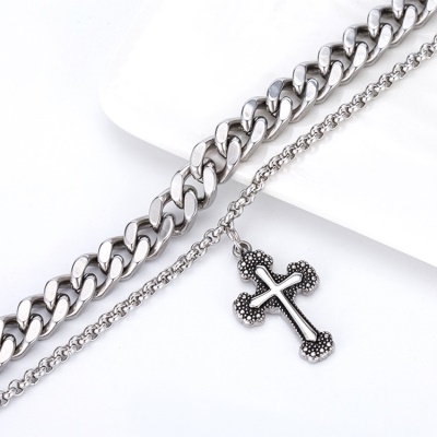 Collier croix en acier titane vintage double couche chaine  pour hommes