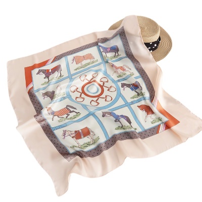 Foulard en soie légère pour femme