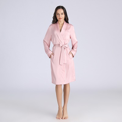 Peignoir en soie ample grande taille