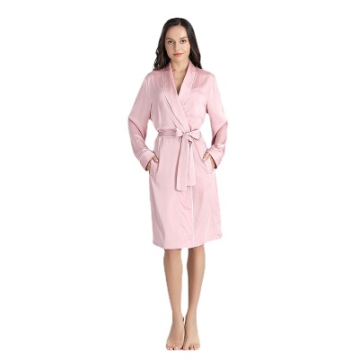 Peignoir en soie ample grande taille